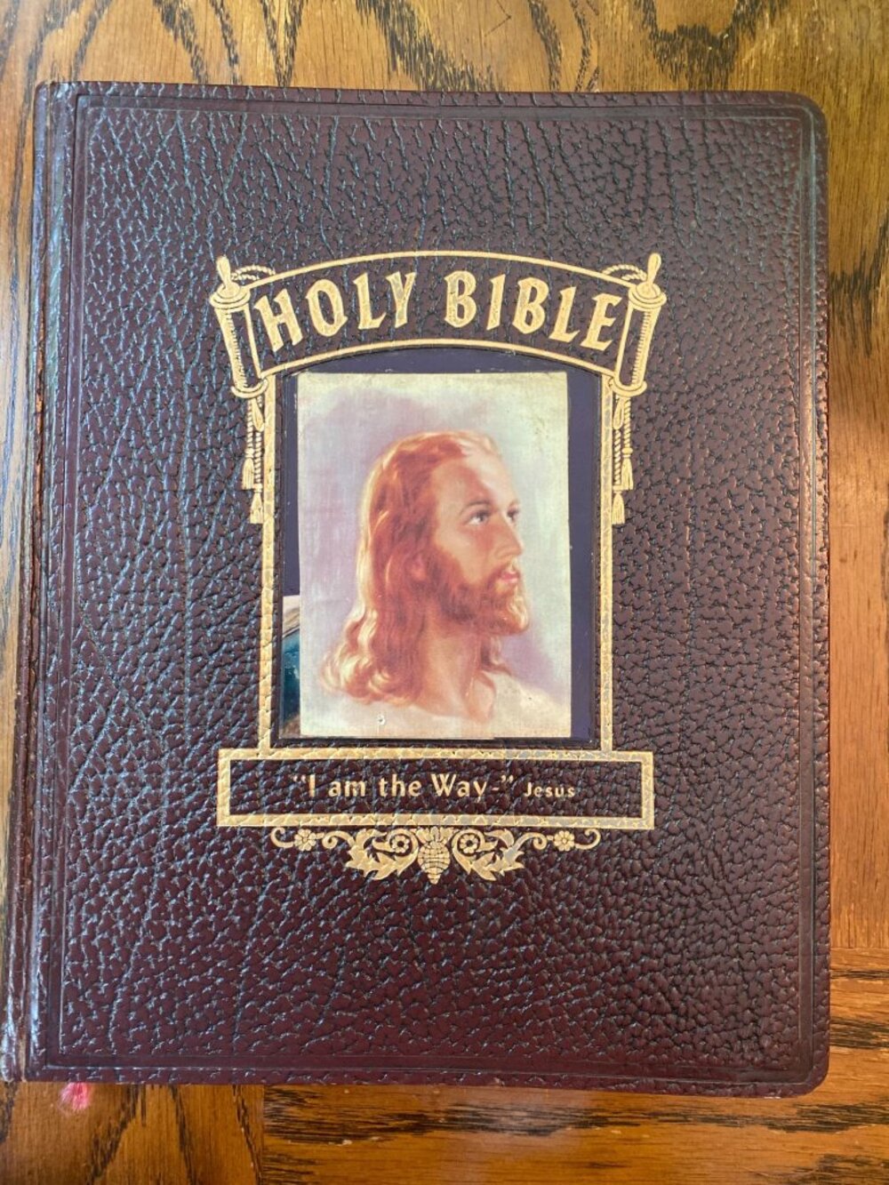 Vintage Large Family Holy Bible New Standard Reference Edition V1955 Cover Illus